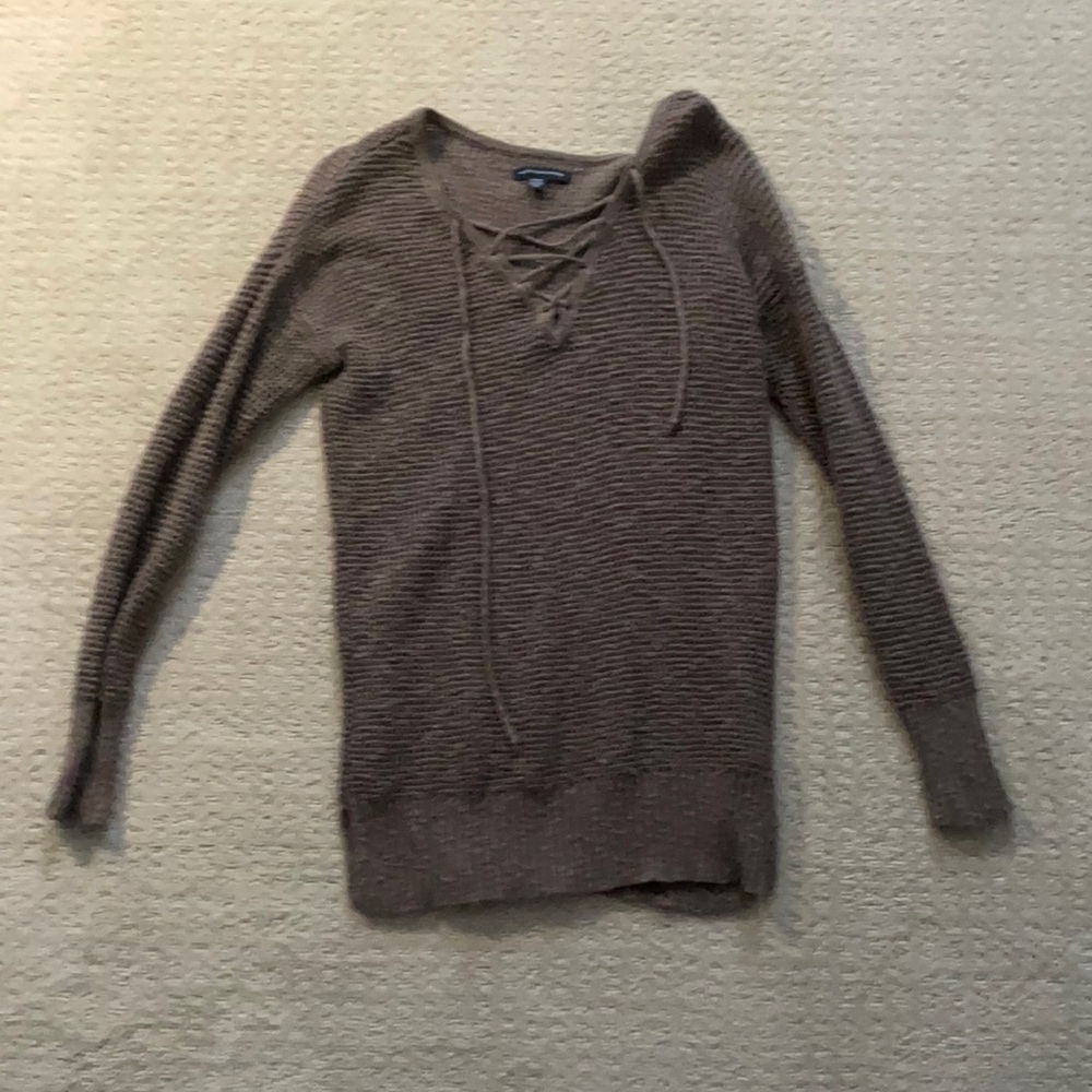 American Eagle small sweater